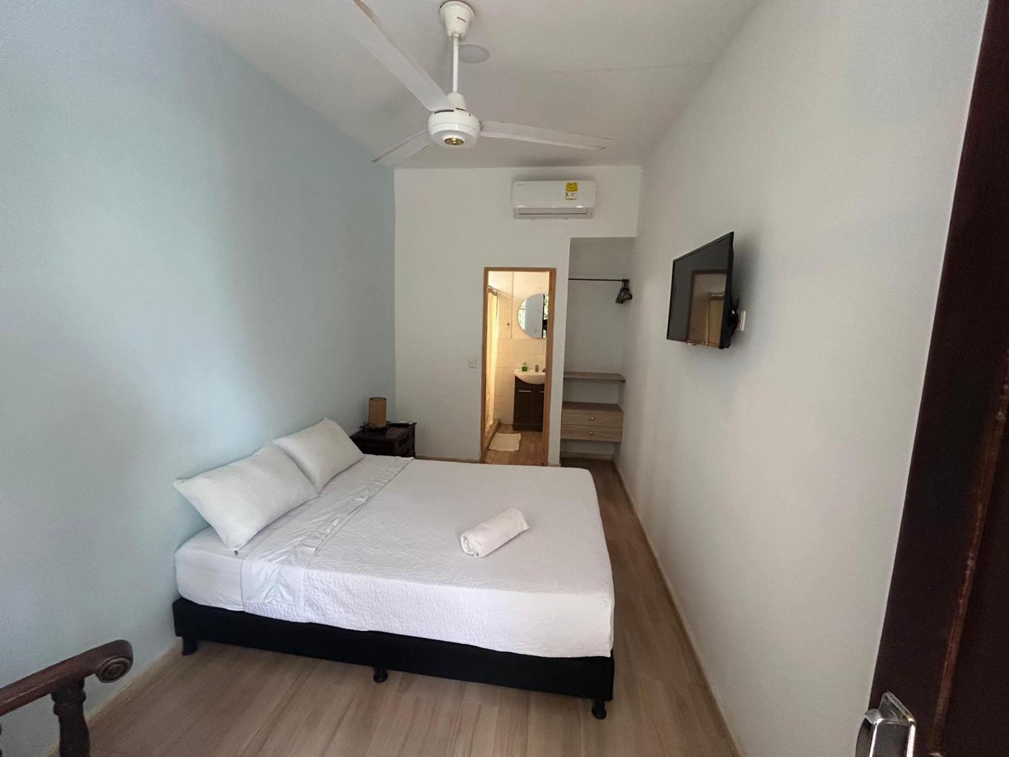 Casa Crespo Bed & Breakfast Cartagena Exterior photo